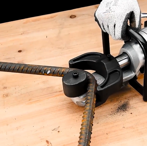 Brushless Rebar Bender — Detail